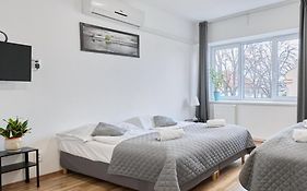 Mira Apartments